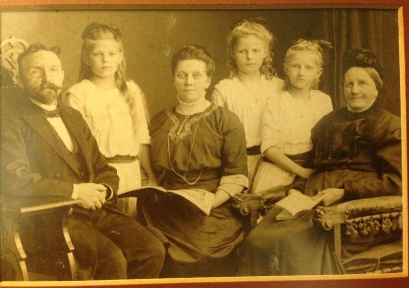 Reckelkamm Family, circa 1910